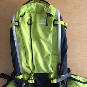 Salomon 22L Pack